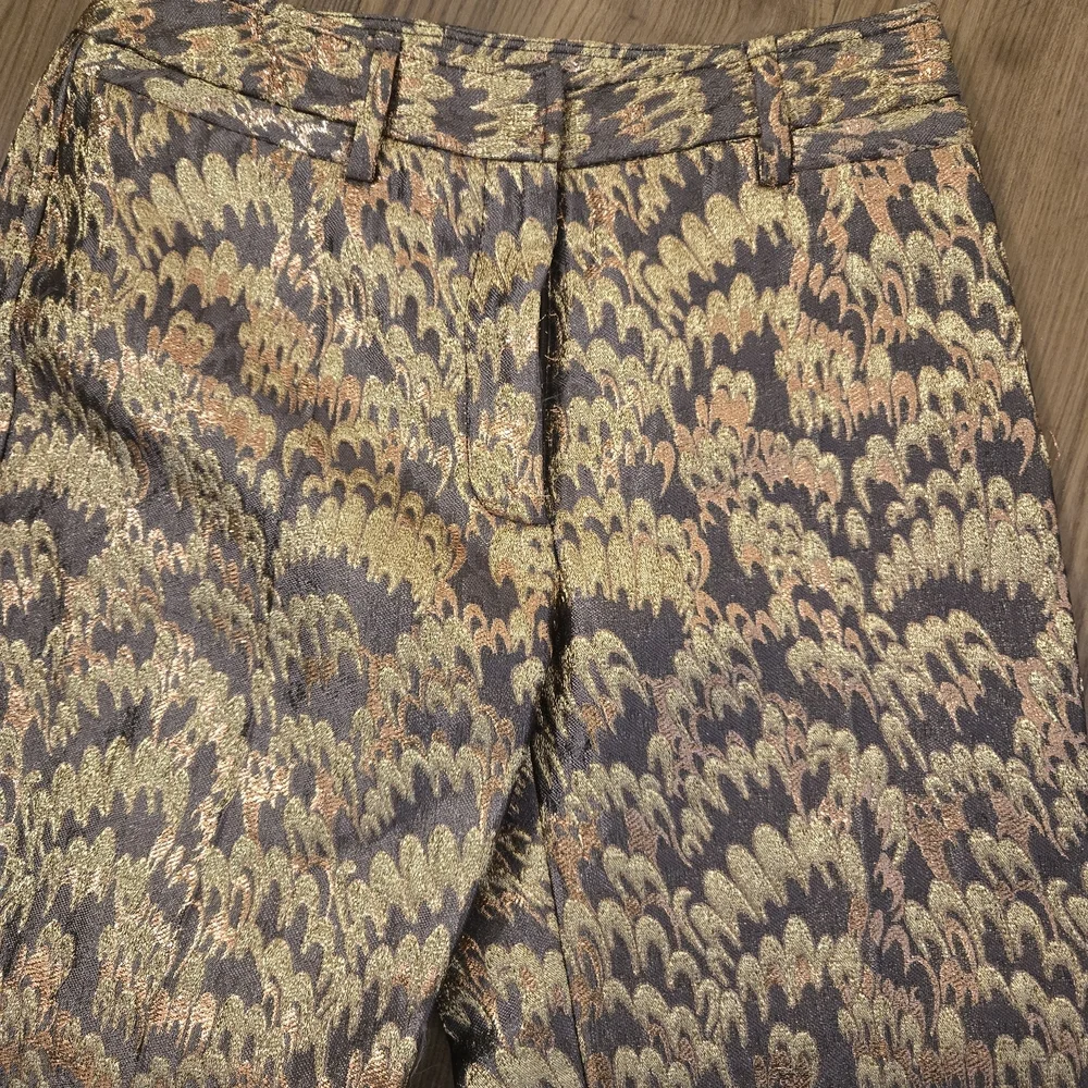 Dolce & Gabbana Brocade metallic textured trouser - Picture 6 of 15